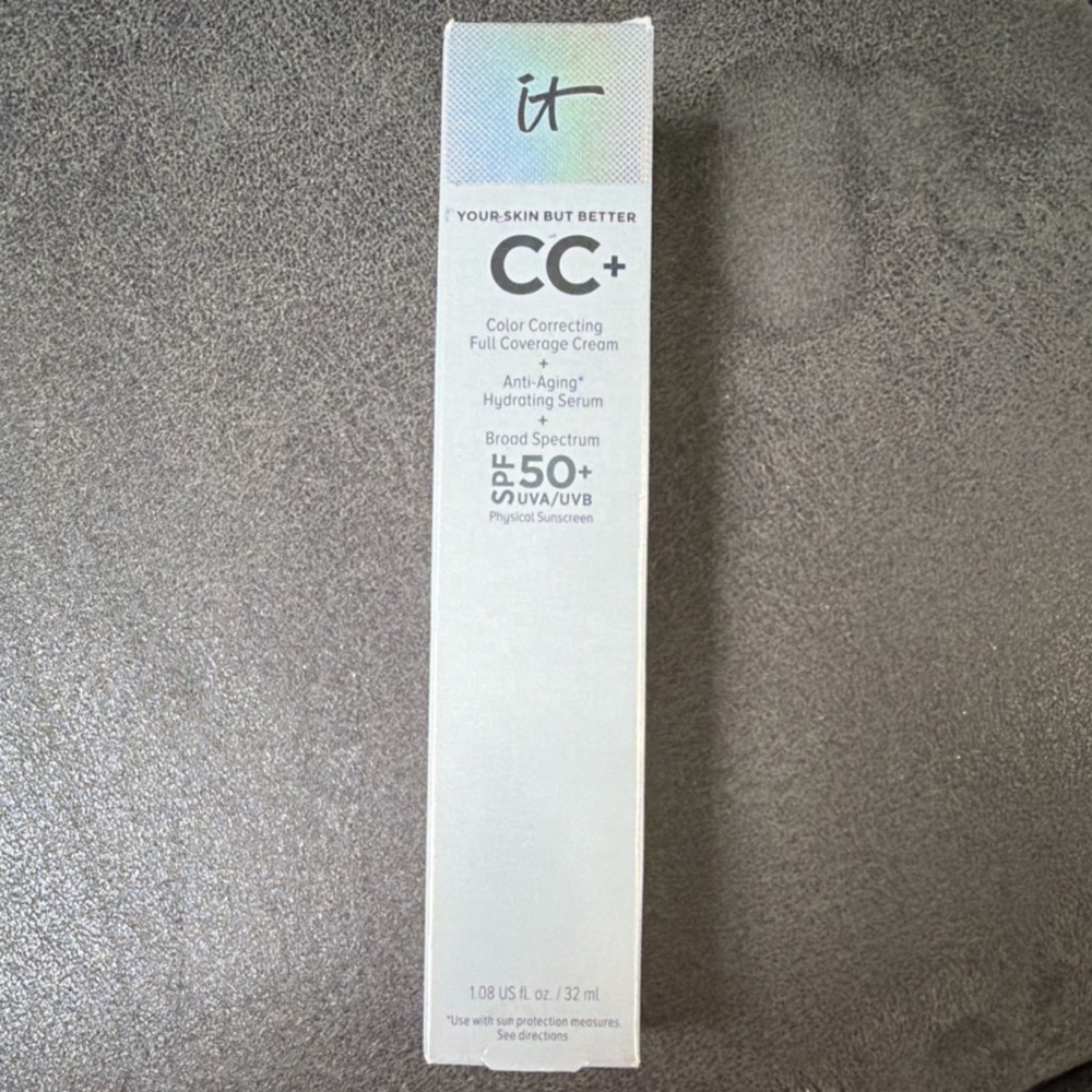 IT Cosmetics Your Skin But Better CC+ Cream Light SPF 50+ Full‎ 1.08oz